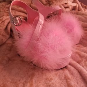 Dollskill pink heels